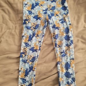 Rare fish leggings